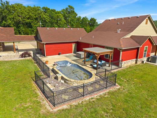 467281 Highway 100, Stilwell, OK – outside & the land, photo 7 of 12