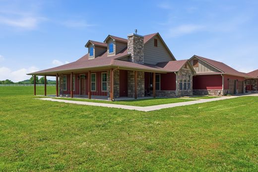 467281 Highway 100, Stilwell, OK – outside & the land, photo 4 of 12